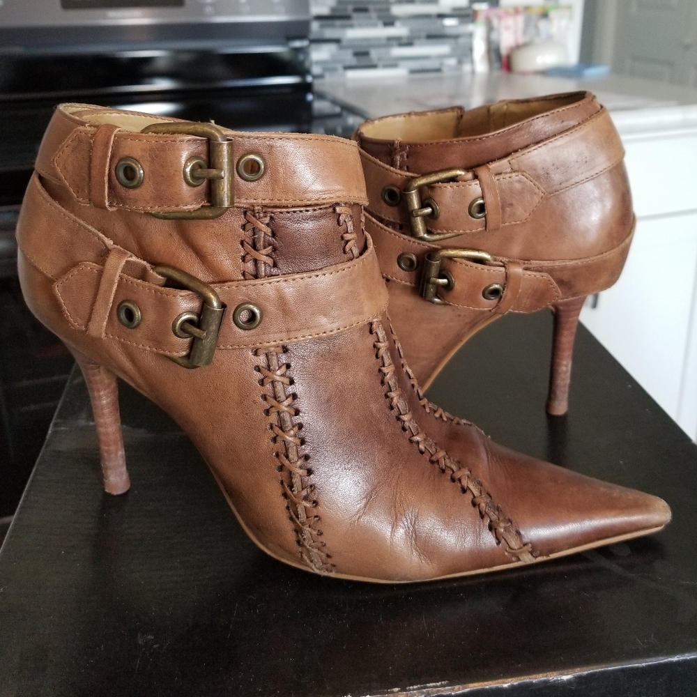 Carlos Santana ankle boot